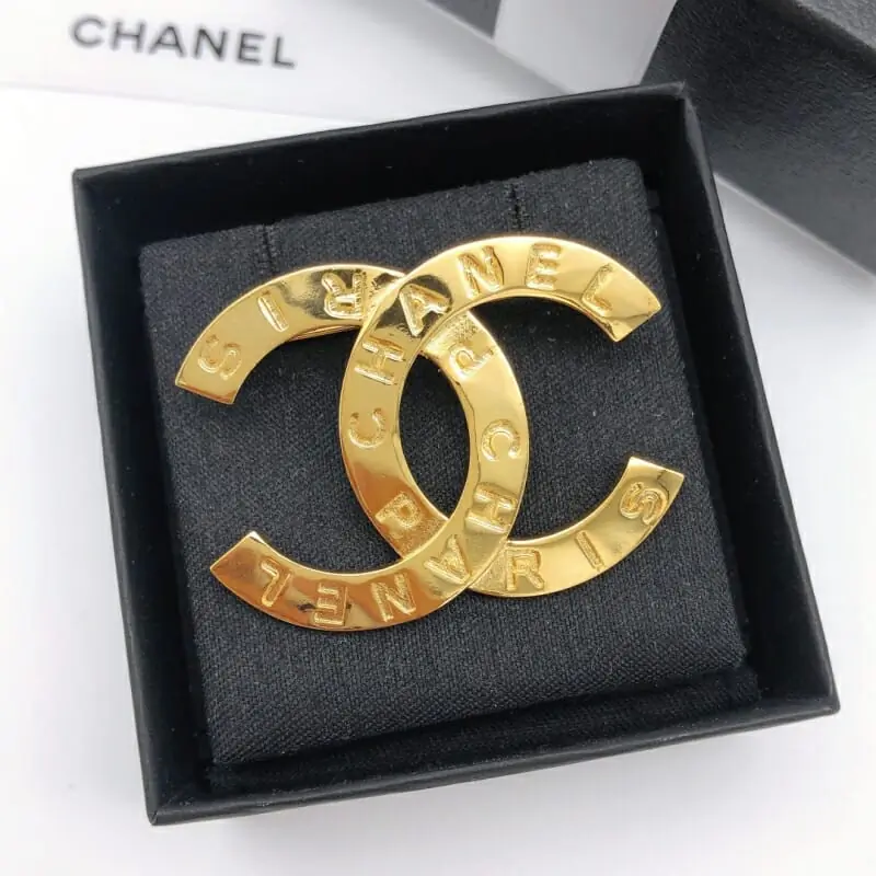 chanel brooches pour femme s_12052372